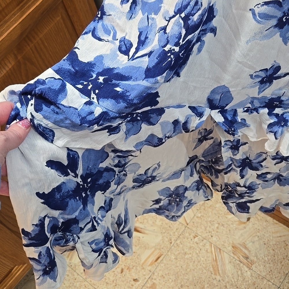 LULUS Floral Blue and White Women's Dress SMALLstars! NWT - Picture 7 of 10